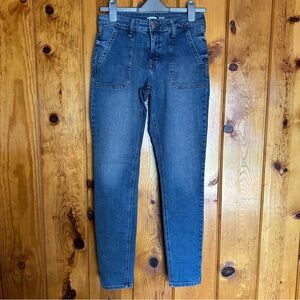 Old Navy Rockstar Super Skinny Ankle Jeans